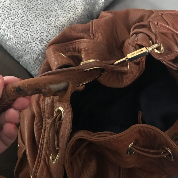 Slightly used leather juicy couture purse - Picture 3 of 4